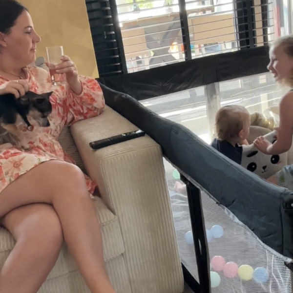 Grondbox Baby Zwart – Inklapbaar – Inclusief mat & Speelballen - Broyari